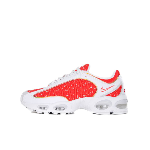 nike air max tailwind 4 supreme white