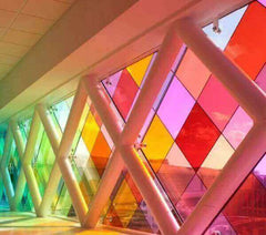 The role of acrylic in architecture