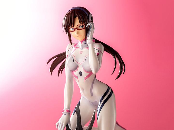 Image of Rebuild of Evangelion Mari Makinami Illustrious (White Plugsuit Ver.) 1/6 Scale Figure