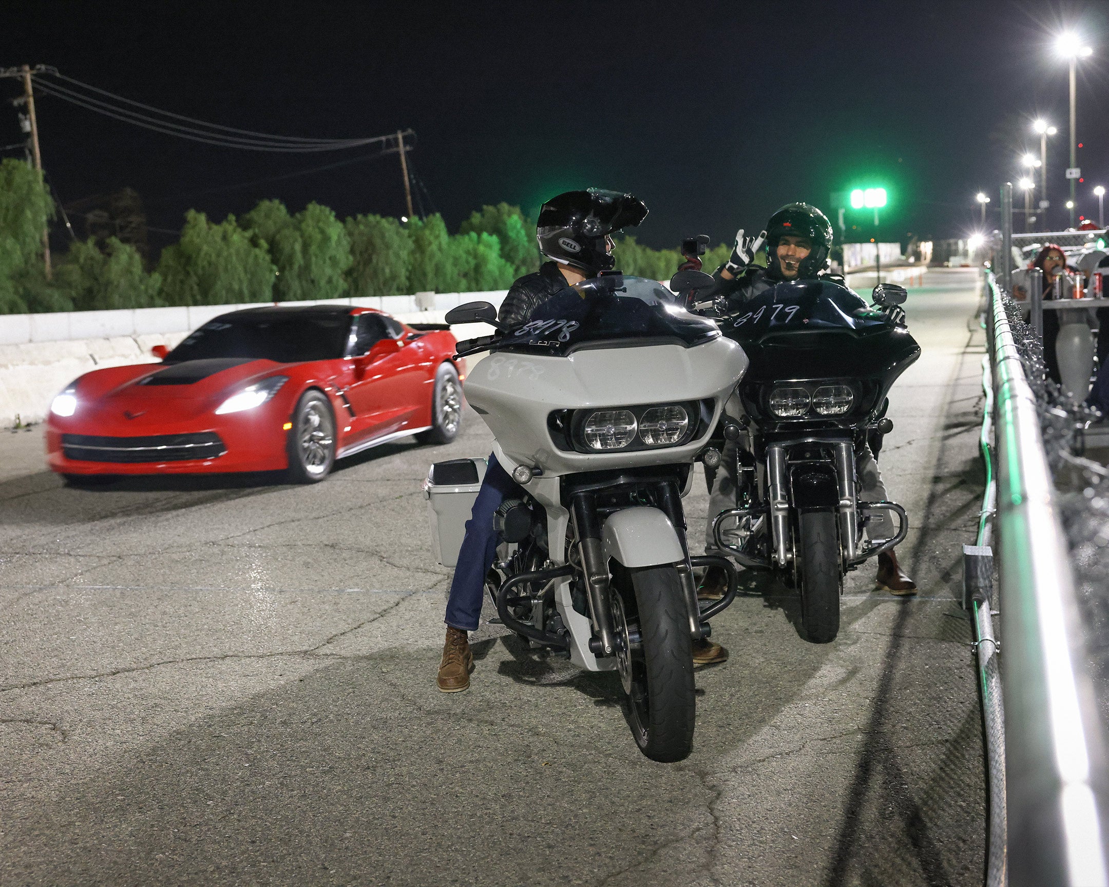 Stock 117" CVO vs Cammed 107" Road Glide! (Battle of the Baggers Ep.7) - Vlog 111