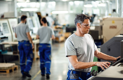 Fabriek maken van hoesjes voor op de mobiel, tablet, telefoon en computer