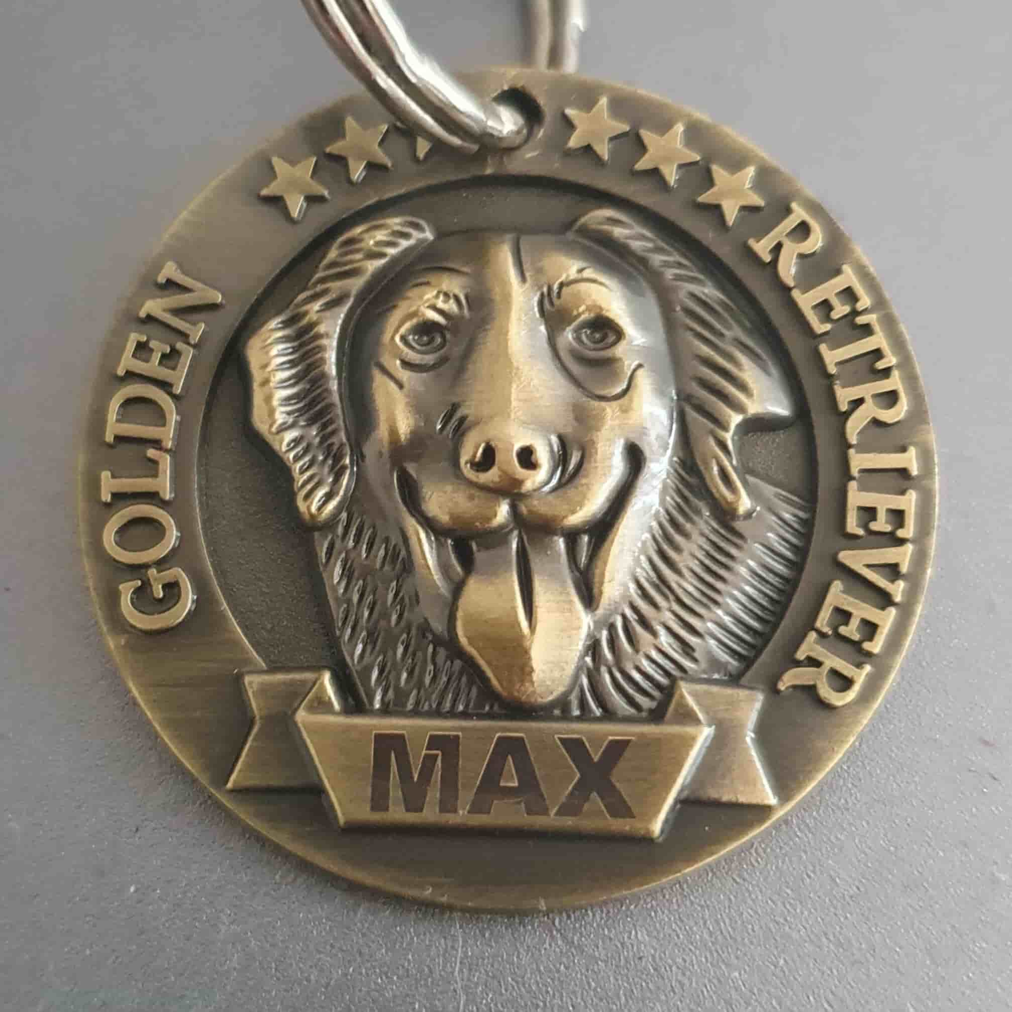 Medalion Golden Retriever personalizat 'Max'