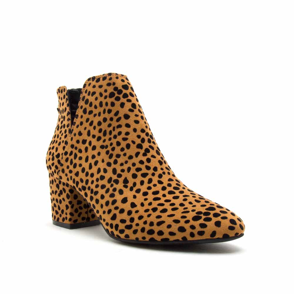 qupid leopard booties