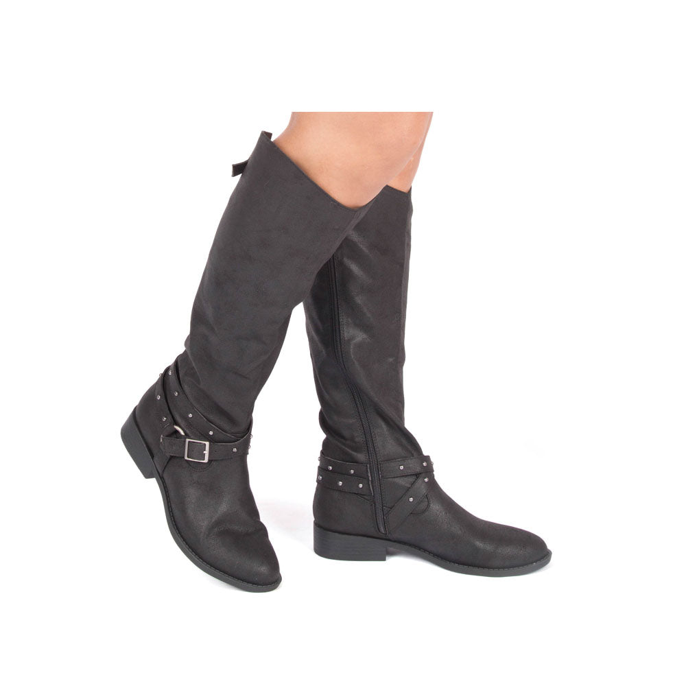 womens black buckle boots