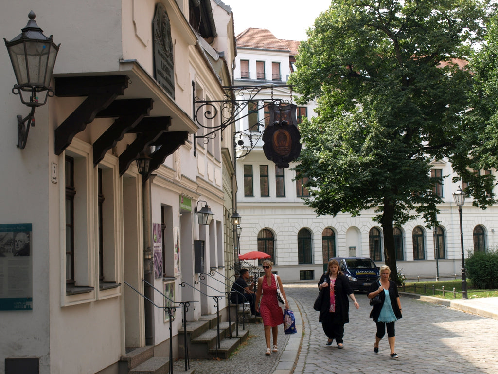 Der Nikolaikirchplatz im Nikolaiviertel in Berlins Mitte