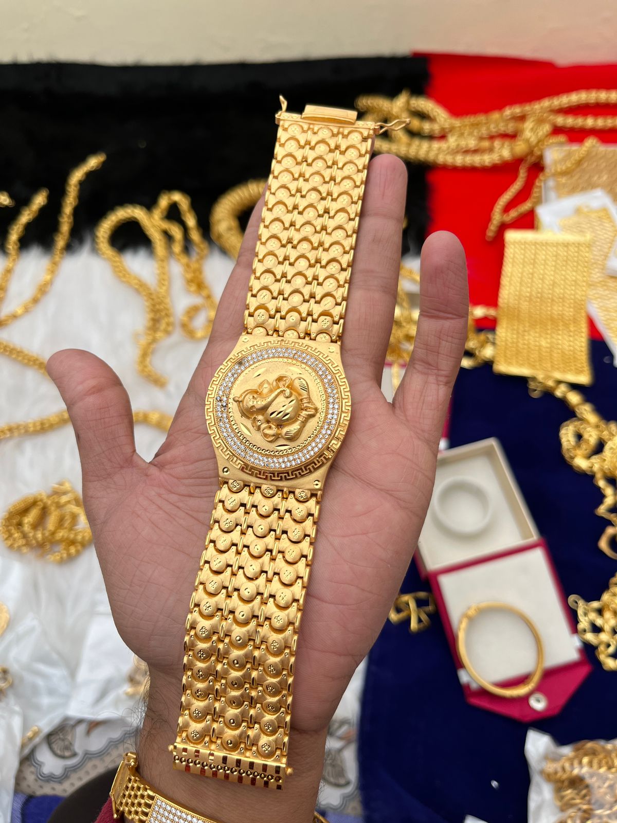gold bangles/gold ke kangan/new gold bangles designs 2023/gold jewellery /gold  bracelet - YouTube