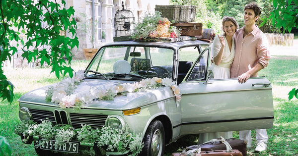 Guirlande Envoûtante, une decoration voiture mariage originale