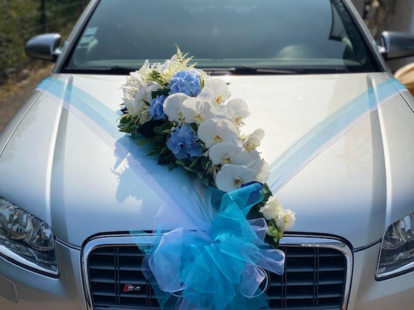 Comment decorer une voiture pour mariage avec de la Tulle