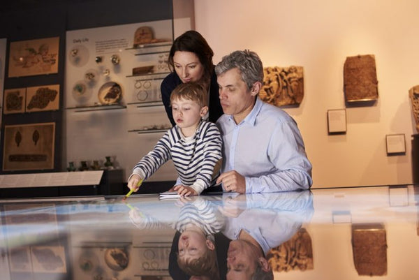 Visiter une Musée - Idée Cadeau Week End En Famille