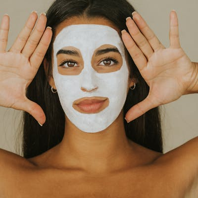 Acne prevention tips and solutions, Skincare routine for acne-prone skin, Dark spot treatment and skincare remedies, Natural remedies for blackheads and acne, Effective skincare products for acne and dark spots, Healthy skin care practices for radiant complexion, At-home skincare remedies for clear glowing skin