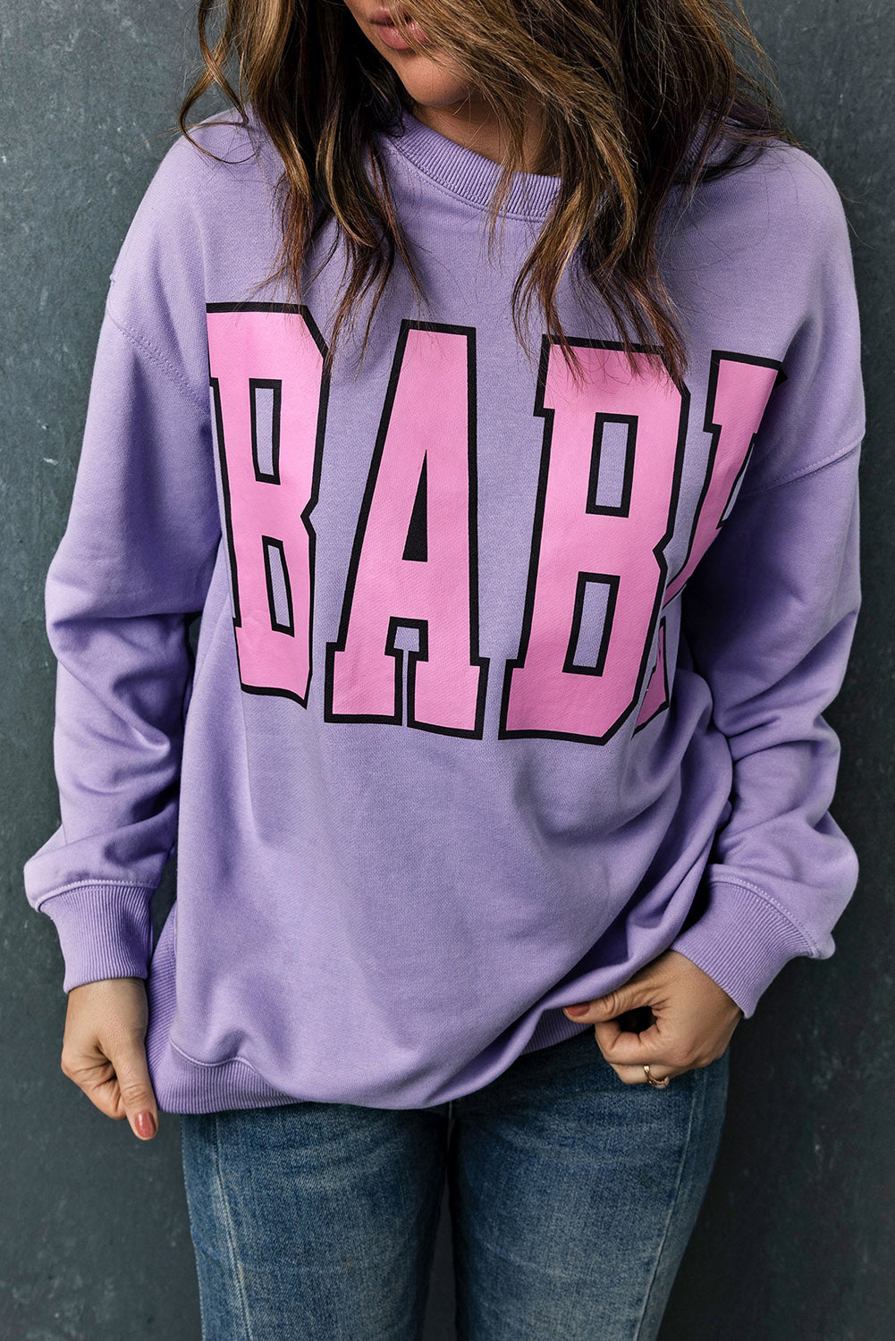 BABE Letter Graphic Pullover Sweatshirt