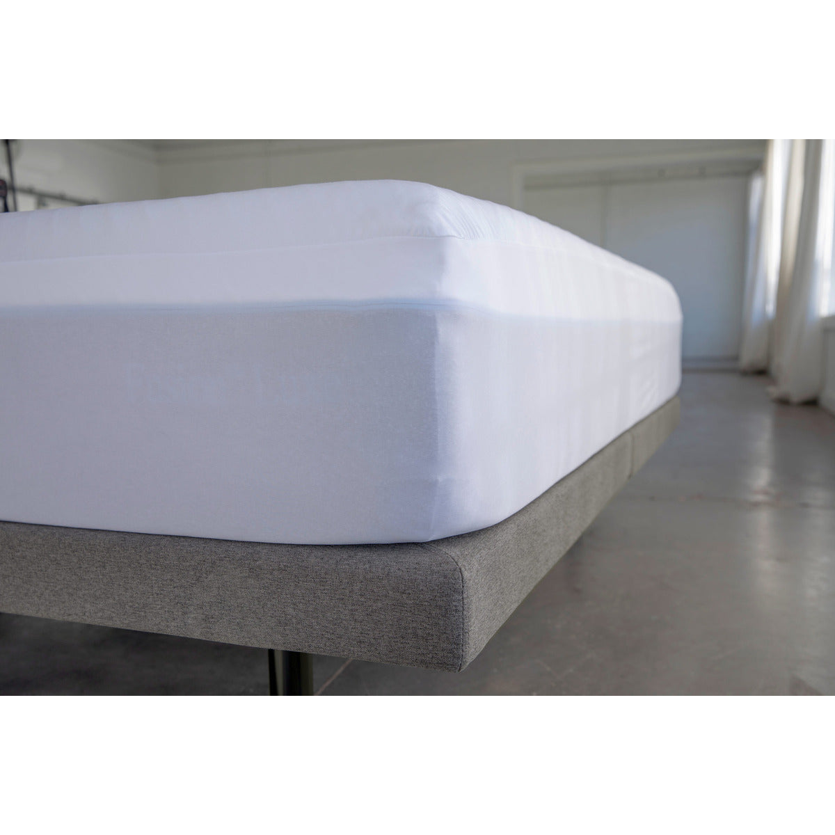 MLILY Polyester Knit Fabric Mattress Protector