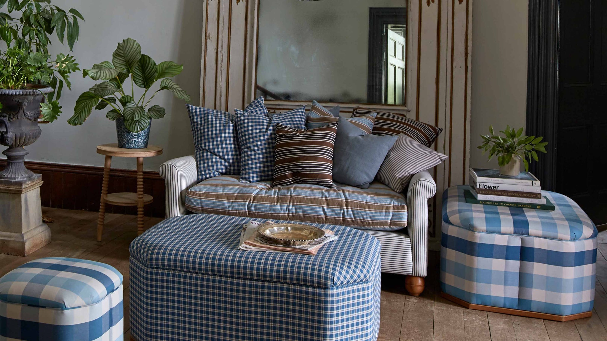 Nicola Harding sofa styling interior design furniture NiX upholstery
