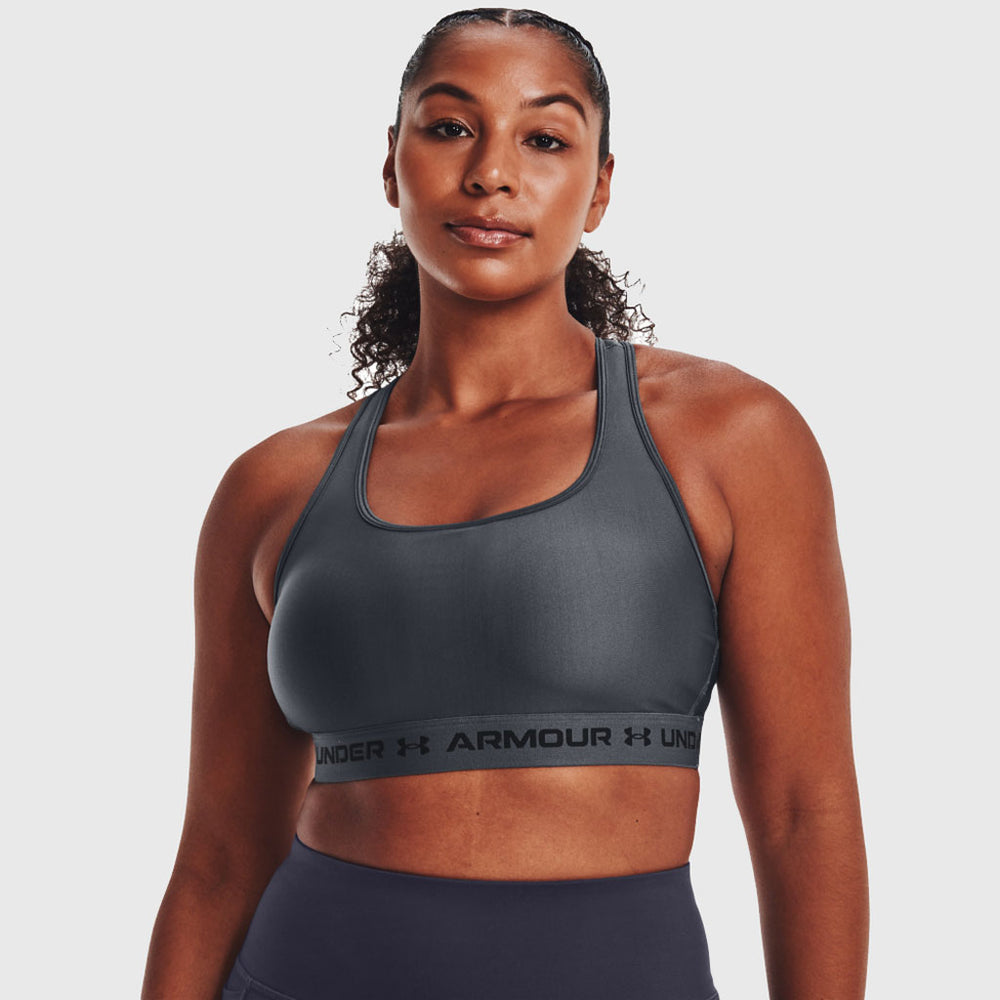 Brand new UNDER ARMOUR sports bra. Size S. Black crossback, stretchable.  Brand new with tag. BNWT, Women's Fashion, Activewear on Carousell