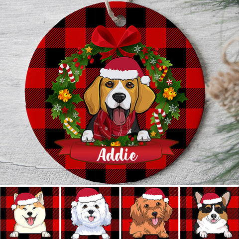 personalisiertes ornament mit hund zu weihnachten in bunten farben