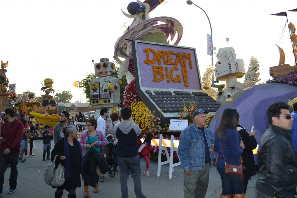 Rose Parade Float Vewing 2015 p