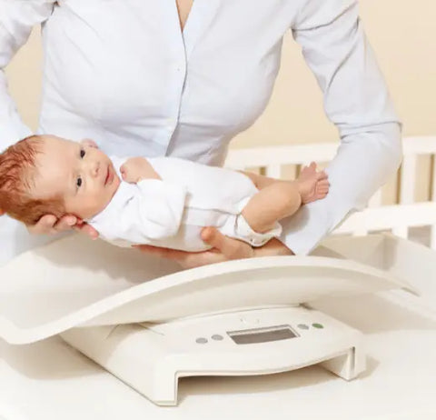 Seguimiento del peso de su bebé: guía completa para padres