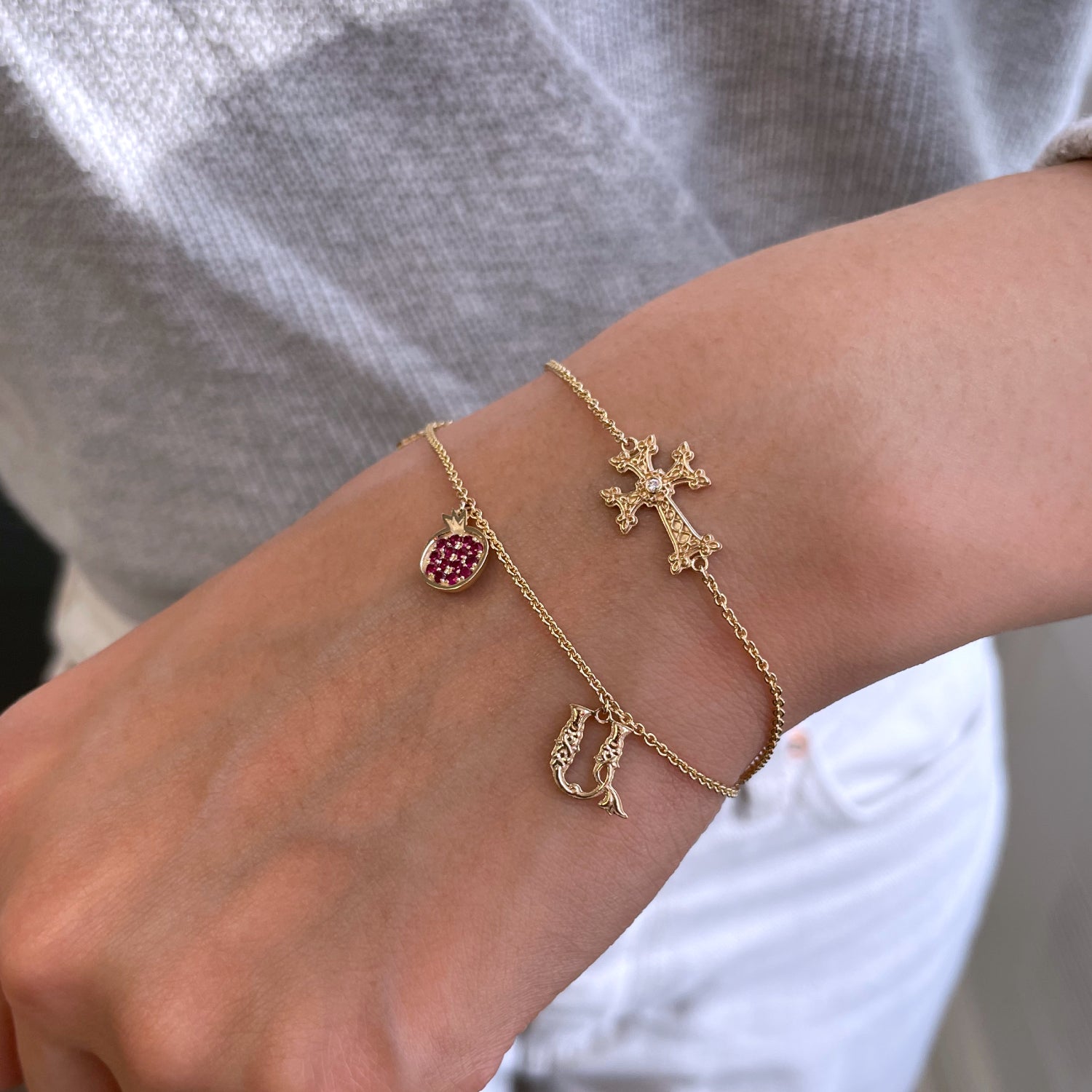 Cross Jewelry | Religious Bracelets + More | Alex and Ani – ALEX AND ANI