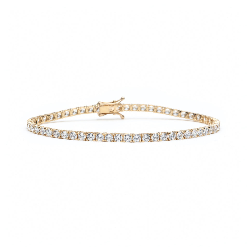 Round Brilliant Cut Diamond Tennis Bracelet in Yellow Gold