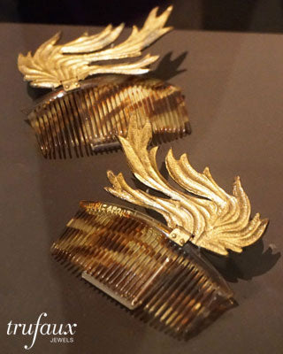 1935 hair combs by Elsa Schiaparelli