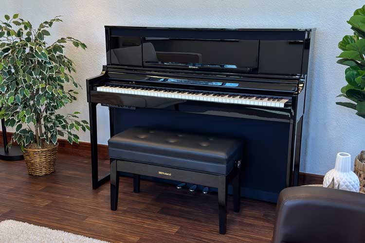 Slight right view of Roland LX-6 - Polished Ebony in a living room setting
