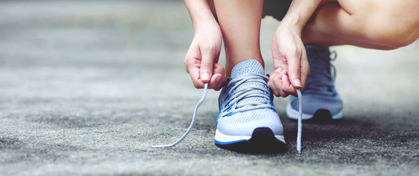 Tying shoelaces