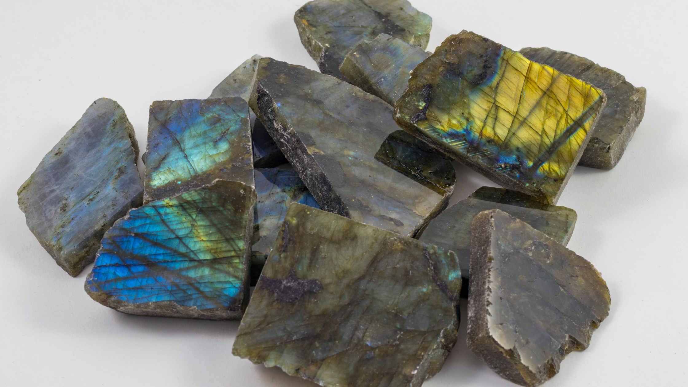 How to mine labradorite.png
