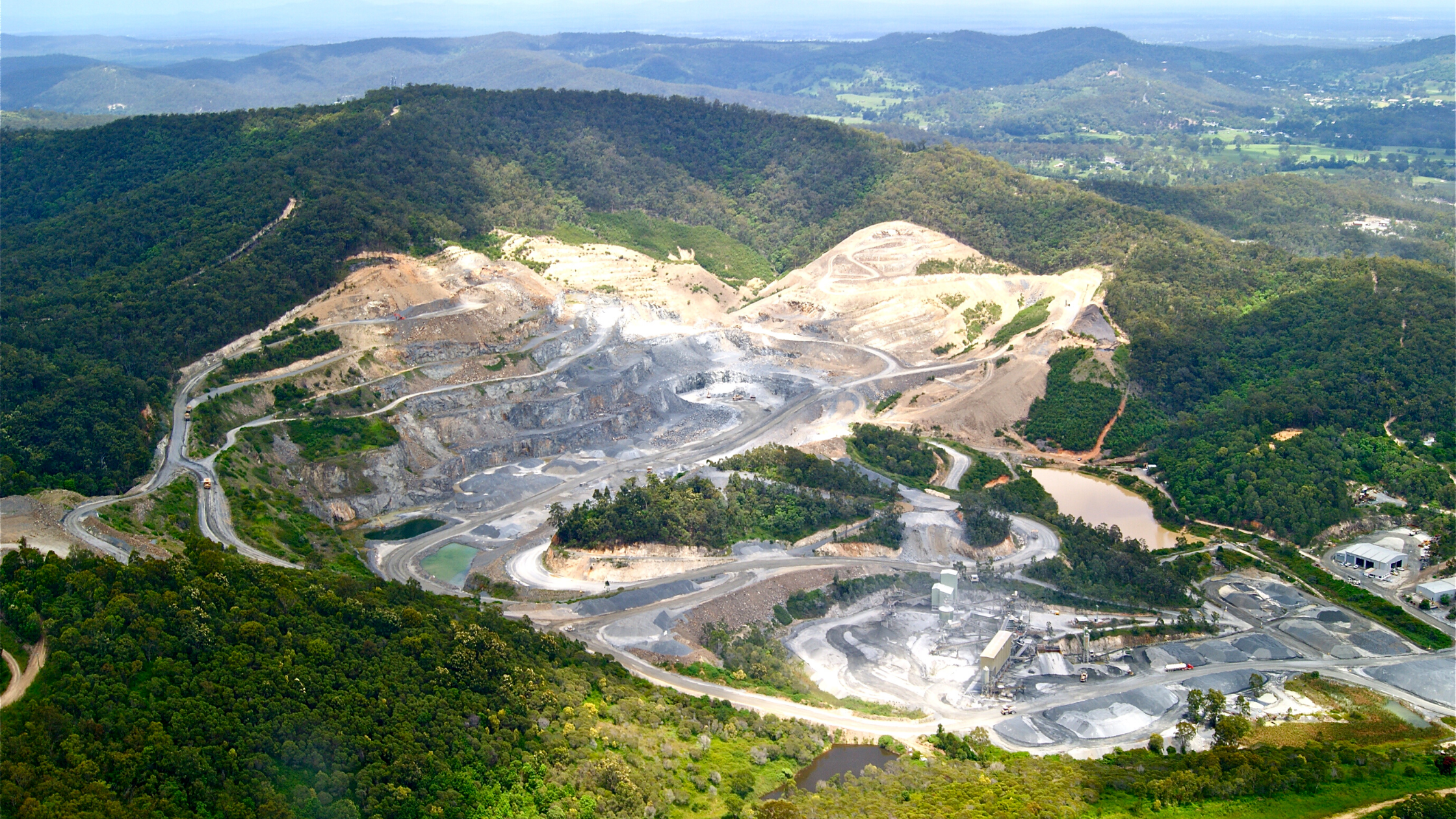 Health and environmental impacts of mining.png