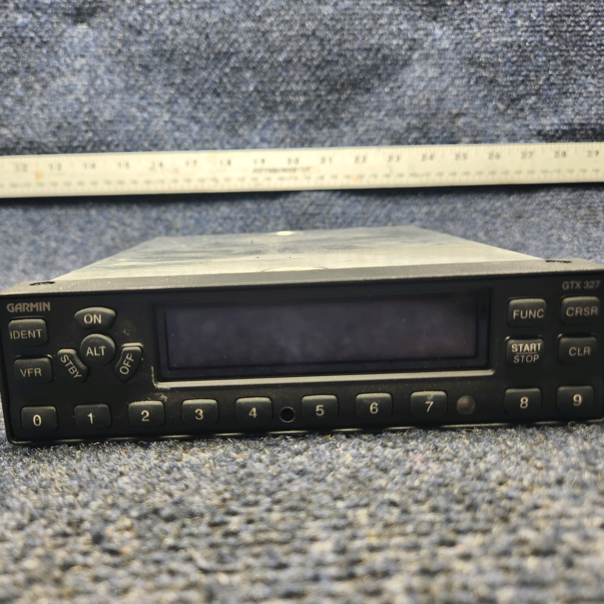 011-00490-00 | Garmin GTX-327 | Beechcraft F33A | TRANSPONDER RADIO WITH TRAY 11-33V