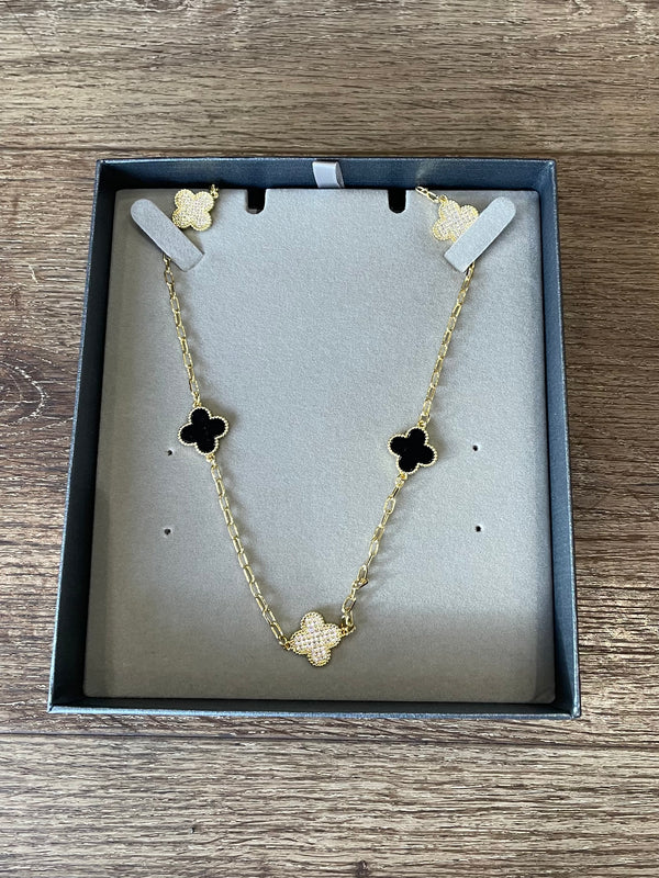 Alexa and 2024 tori necklace clover
