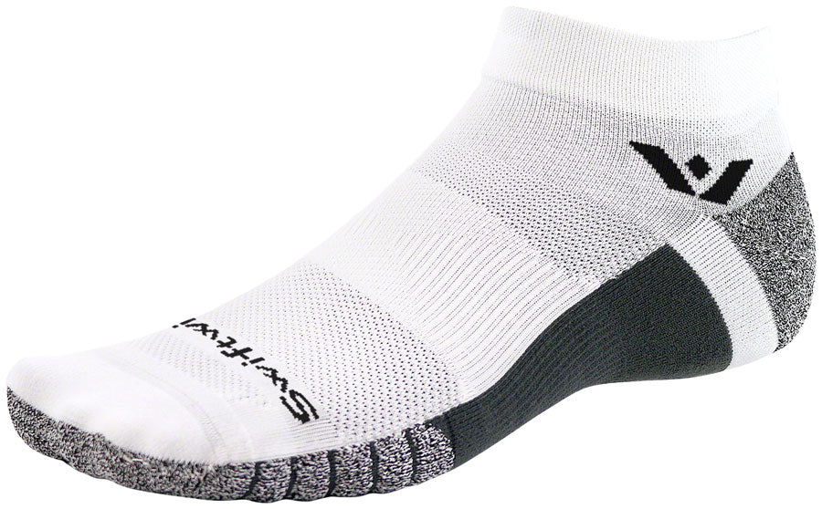 Swiftwick Flite XT Ankle Socks - White Small