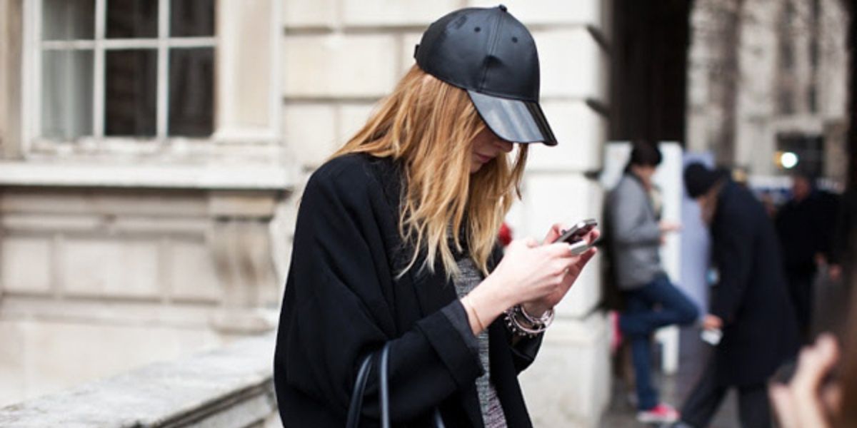 Casquette femme chic noire