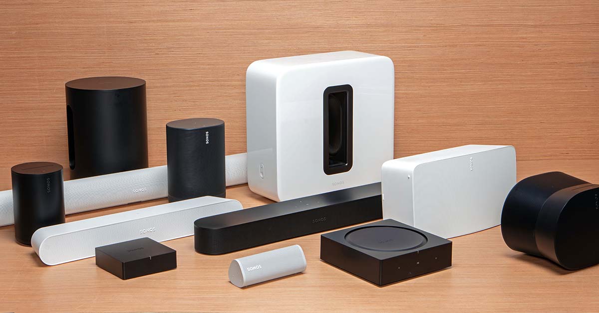 Sonos_Family_mobile_lead.jpg__PID:6c601e73-f65e-4bb5-b50e-f65a113bcd5a