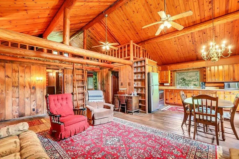 The interior of Willie Nelson's Tennessee's home