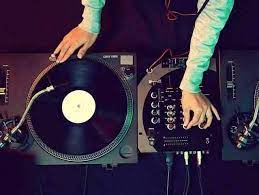 best-dj-music-mixing-turntable-for-beginners