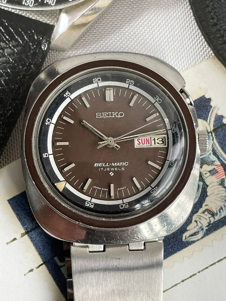 Buy Vintage Watch - Seiko - Bellmatic (1971) | The Revolver Club | The  Revolver Club