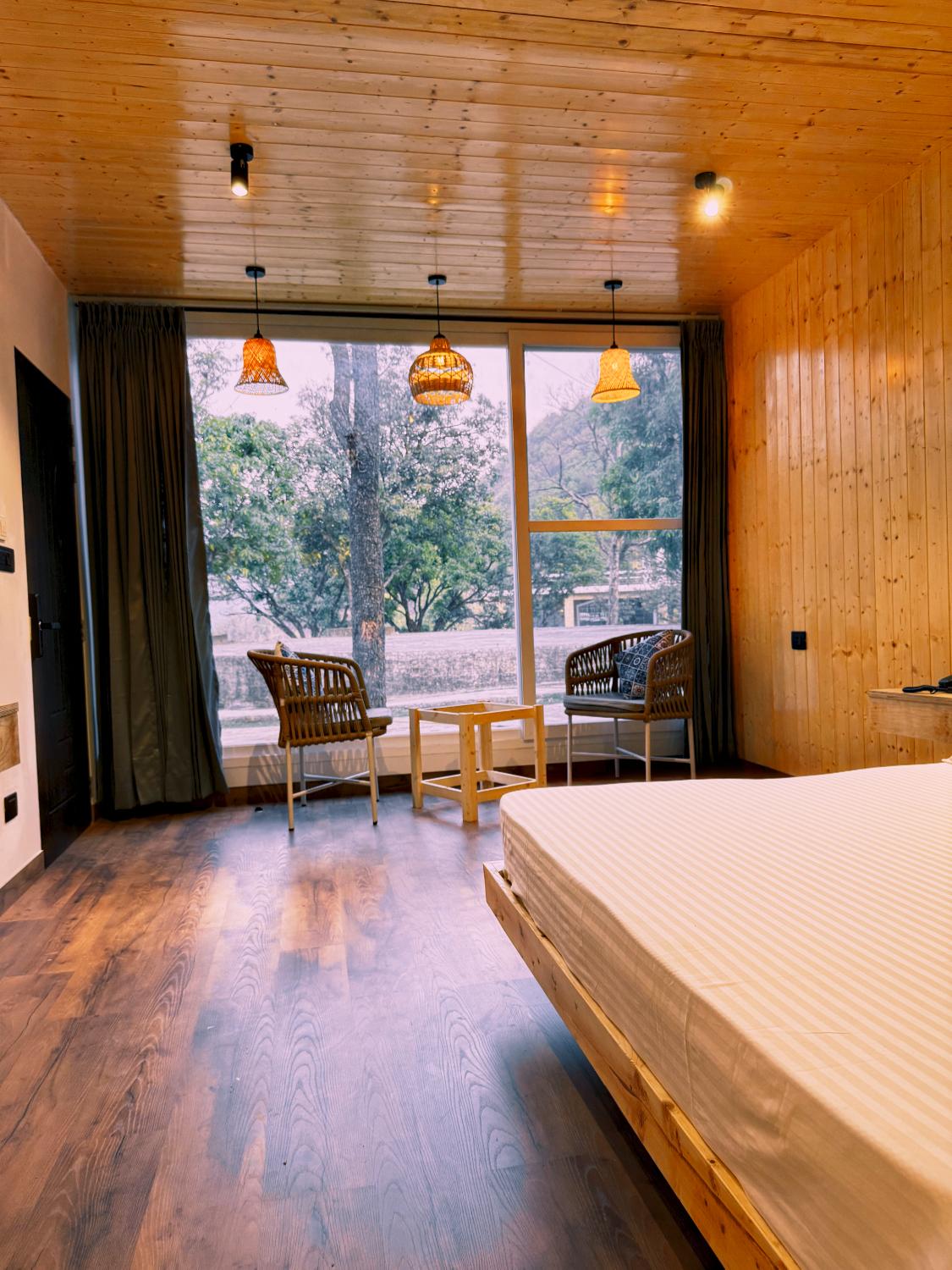 Book Nainital Hotels - Lowest Price Guarantee