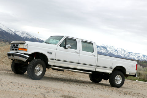 It’s faded and tired but with a little bit of attention and the right parts, this 1996 F350 will be near show room condition in just a few months. With over 220,000 miles on the odometer and an extensive list of parts to get where we’re going, this virtually rust free chassis healthy 7.3L Power Stroke will make a great driver again.