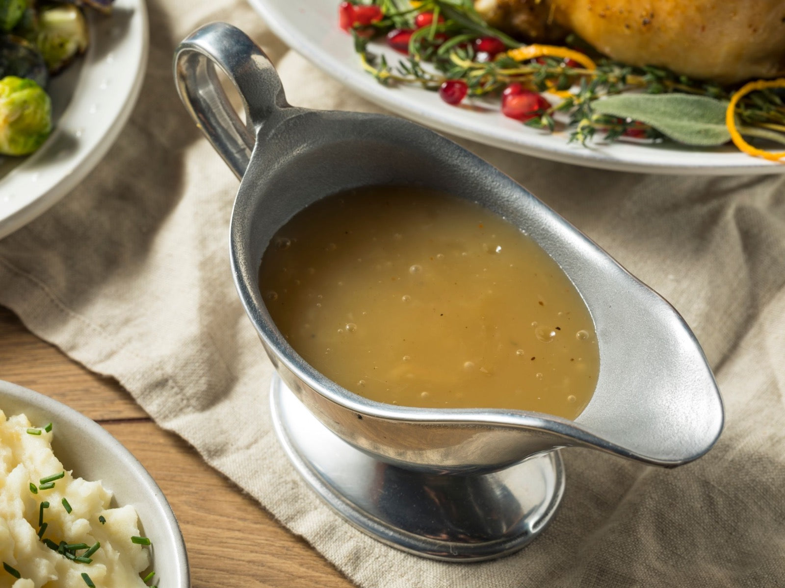How To Make The Most Delicious Gravy With Bison Tallow - Beck & Bulow