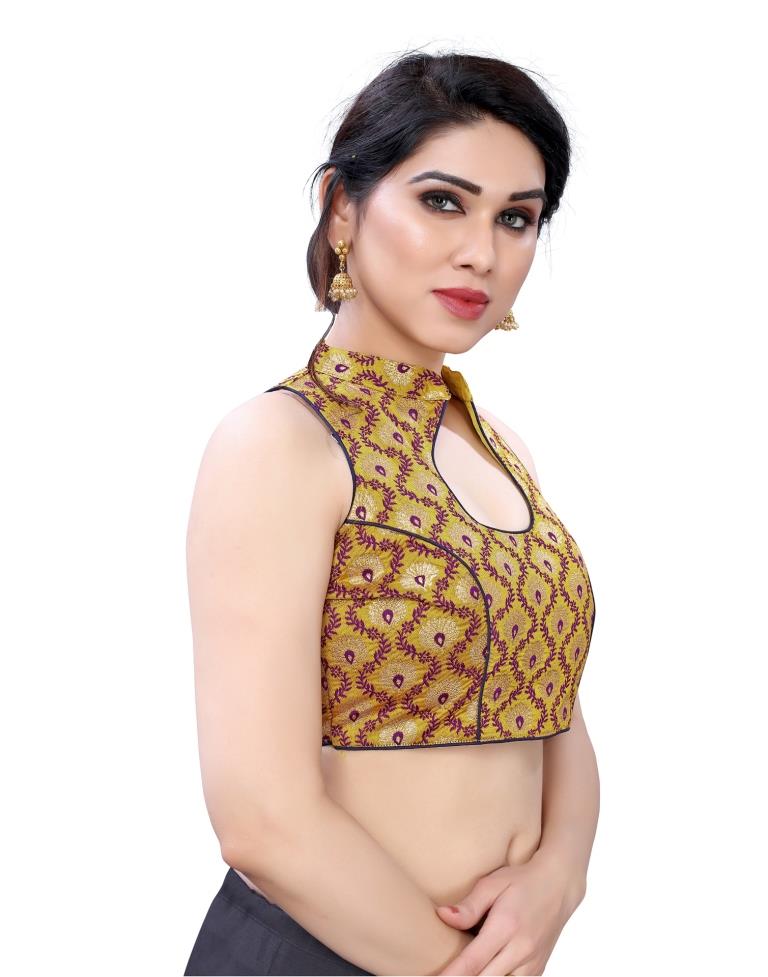 Cream Coloured Lycra Solid Saree Shapewear