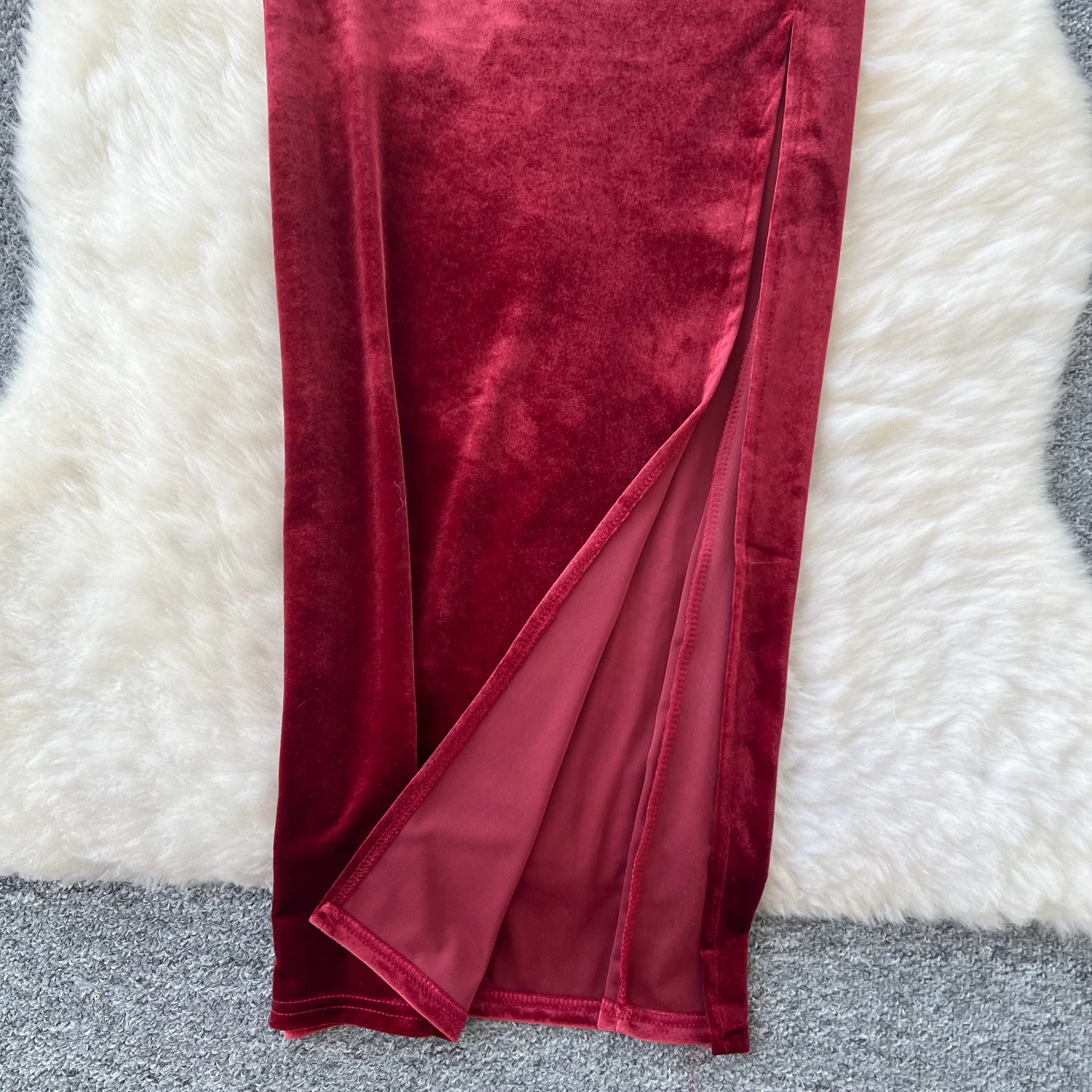 Color Block Velvet Bodycon Dress with Long Sleeves - Image 21