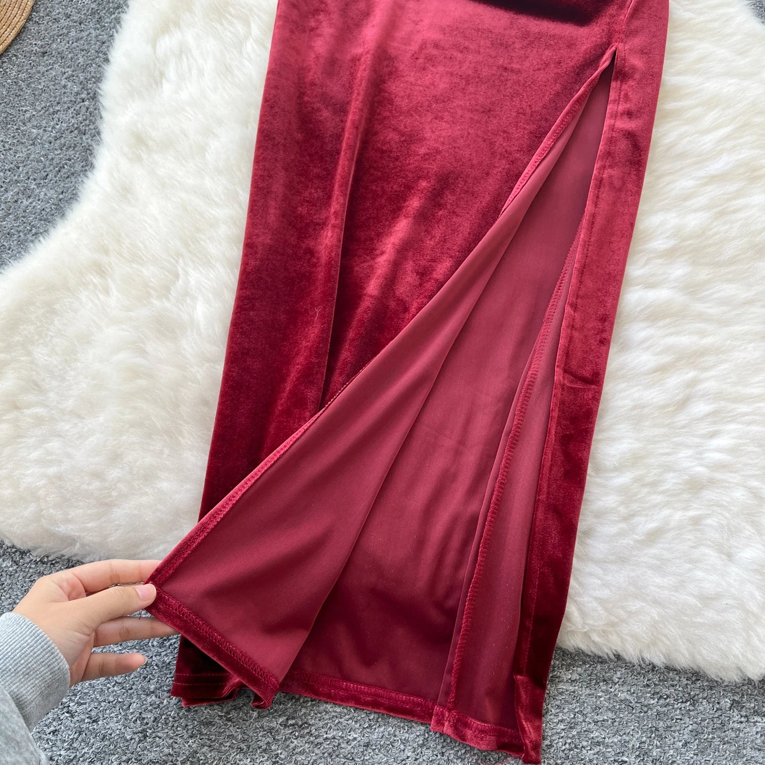 Color Block Velvet Bodycon Dress with Long Sleeves - Image 18