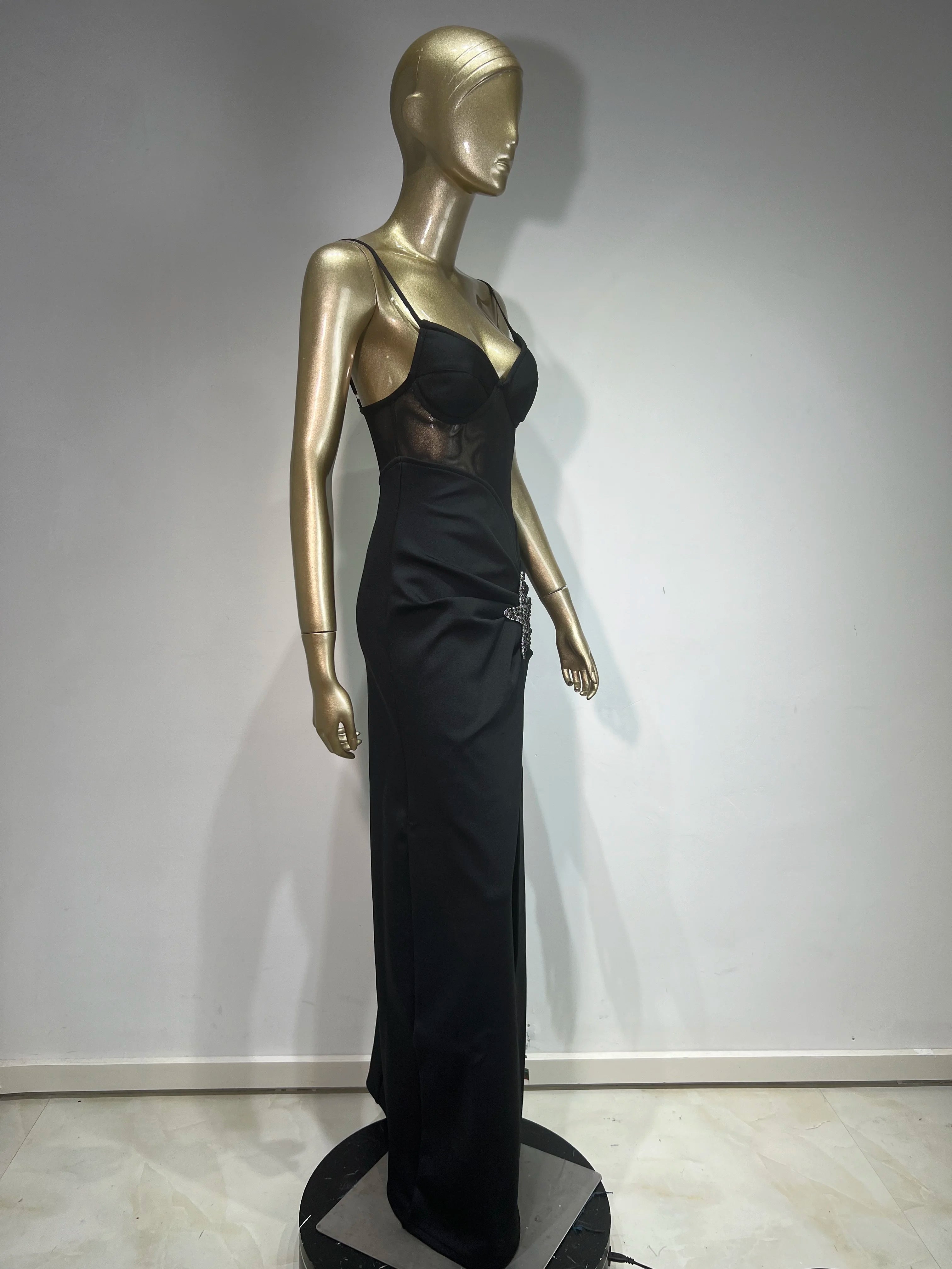 Elegant V Neck Black Split Maxi Dress for Summer Parties - Image 10