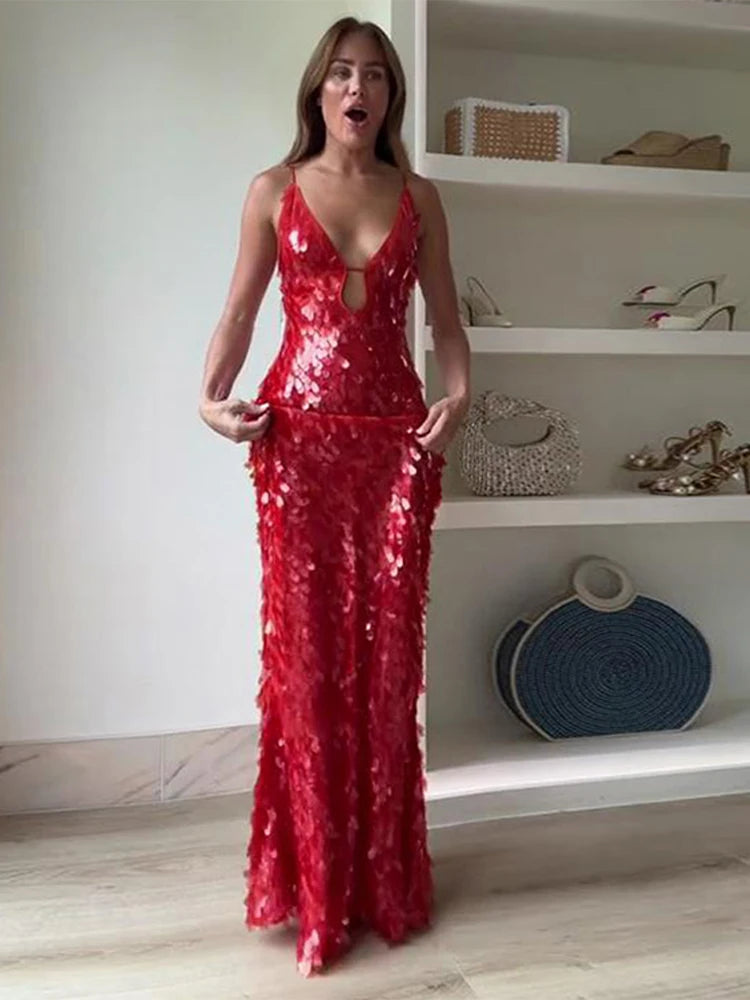 Elegant Sleeveless Backless Sequin Evening Gown for Women - Image 3