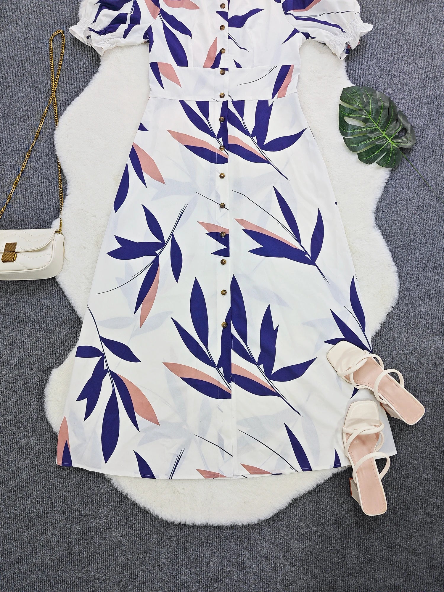 Elegant Leaves Print V-Neck A-Line Dress for Spring - Image 10
