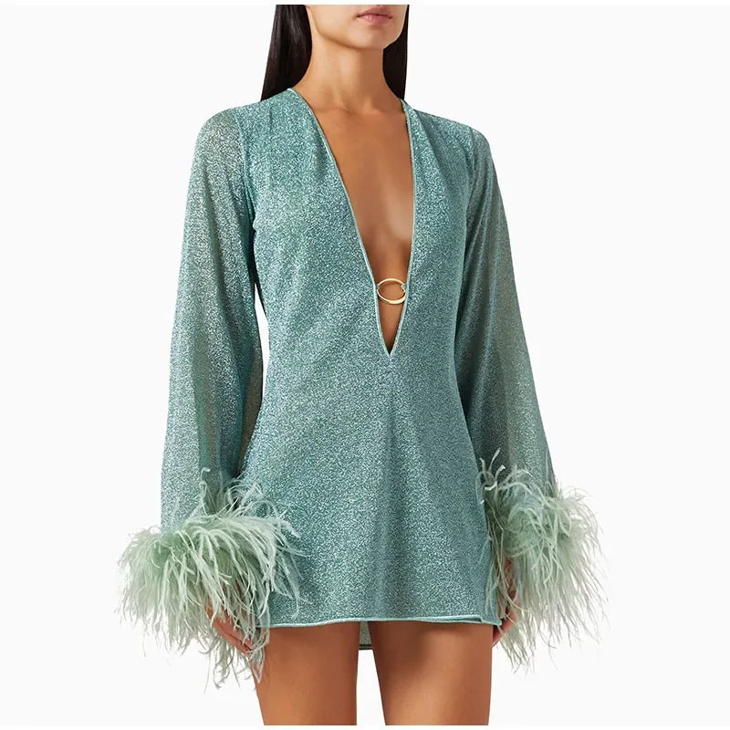 Chic Backless Mini Dress with Sequin and Feather Details - Image 23