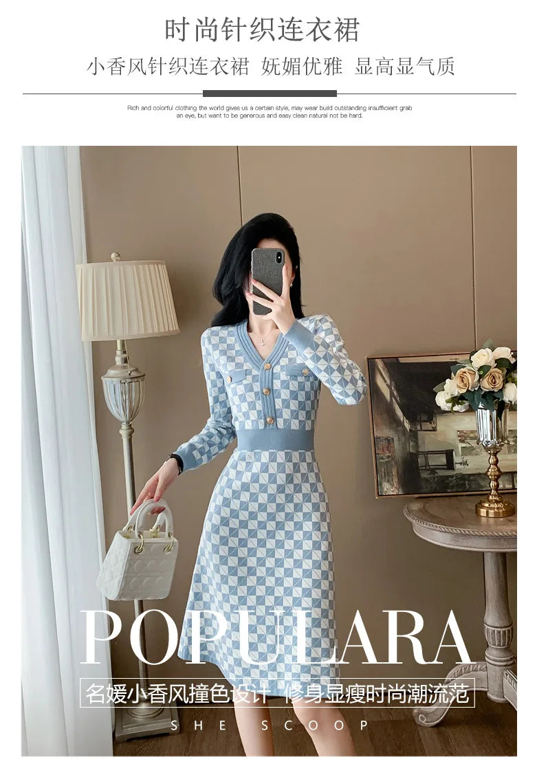 Elegant Blue Plaid Bodycon Dress with Metal Buttons - Image 9