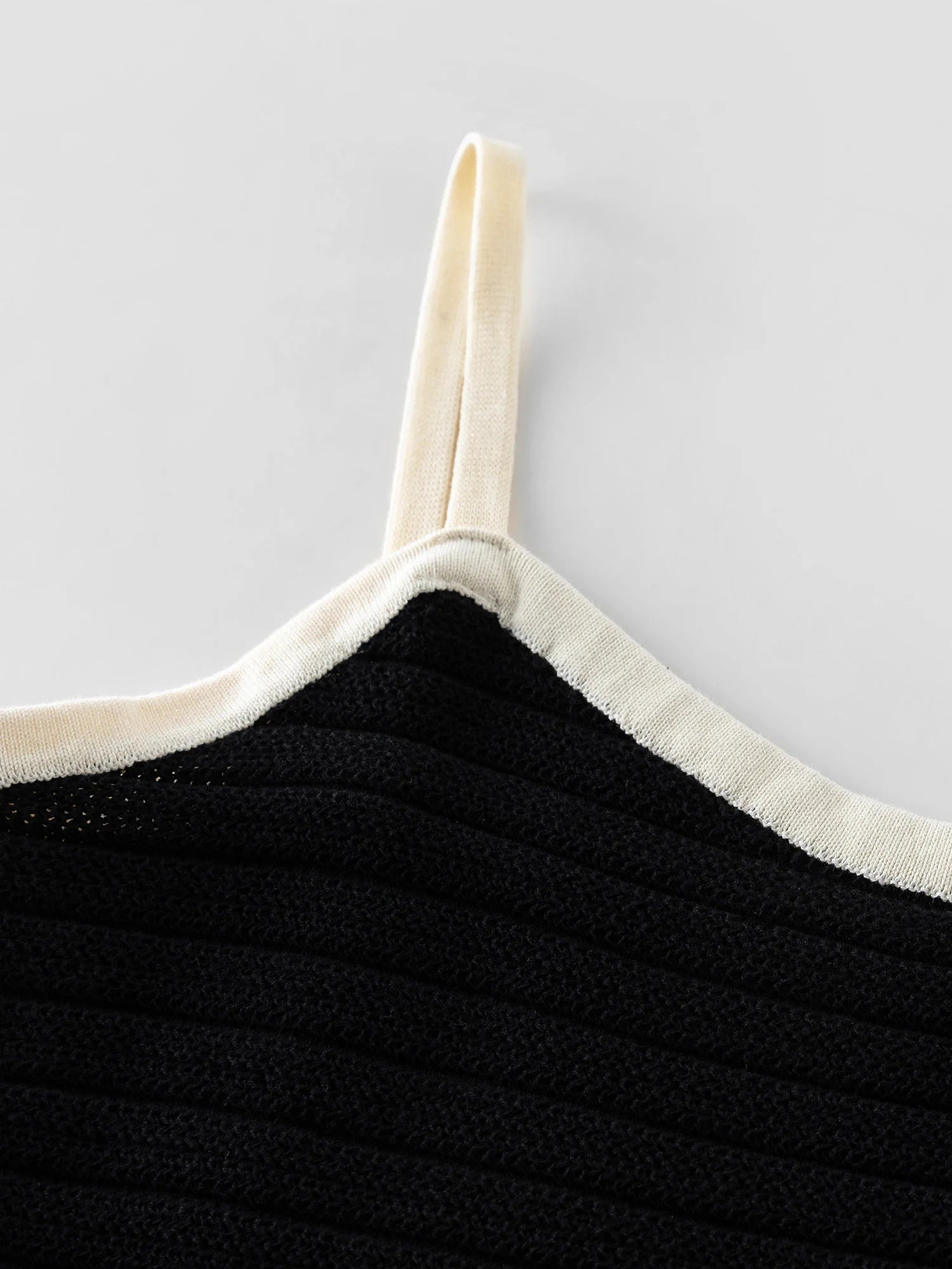 Chic Women's Black Stripe Knit Long Dress - Image 16