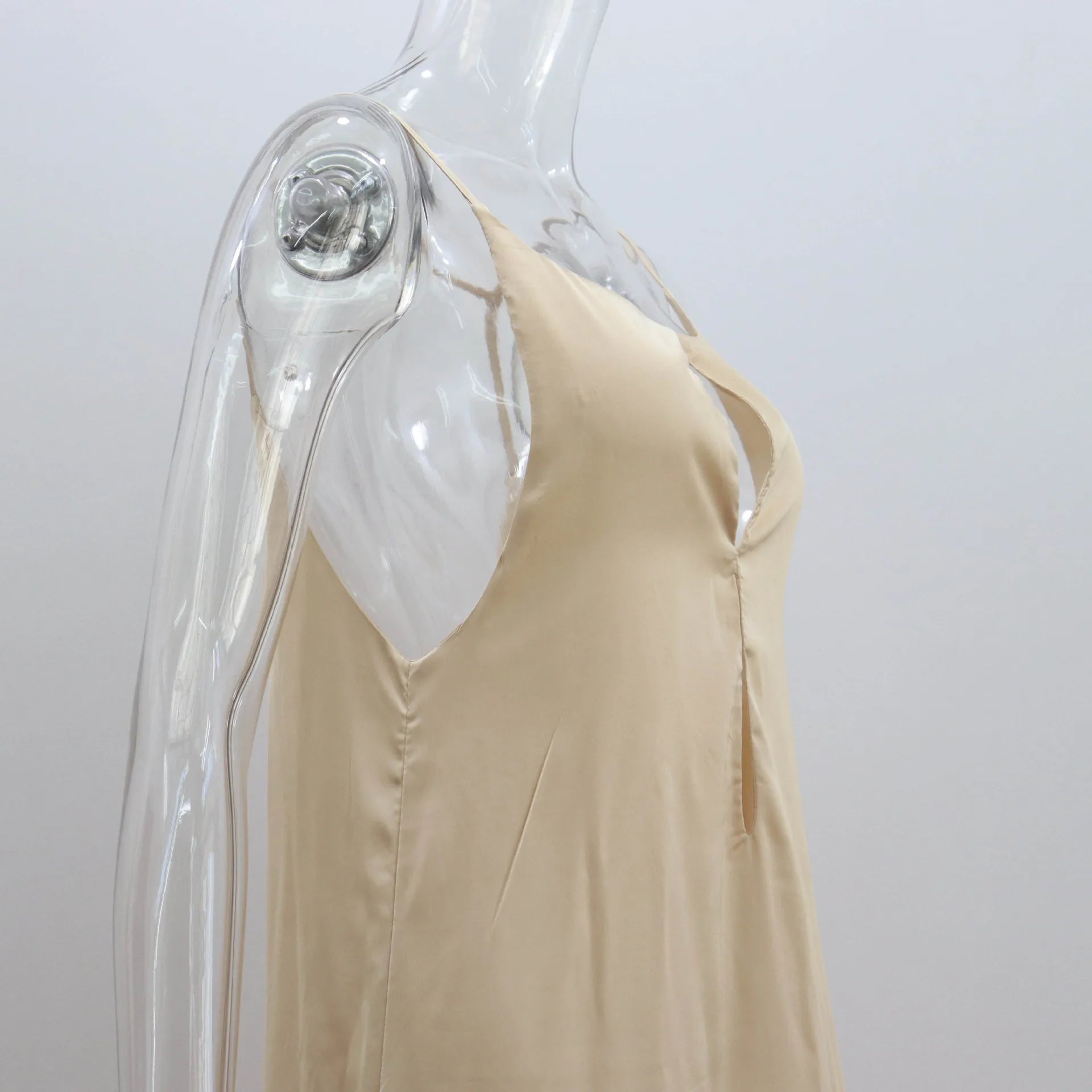 Elegant Open Back Satin Maxi Dress for Summer Events - Image 14