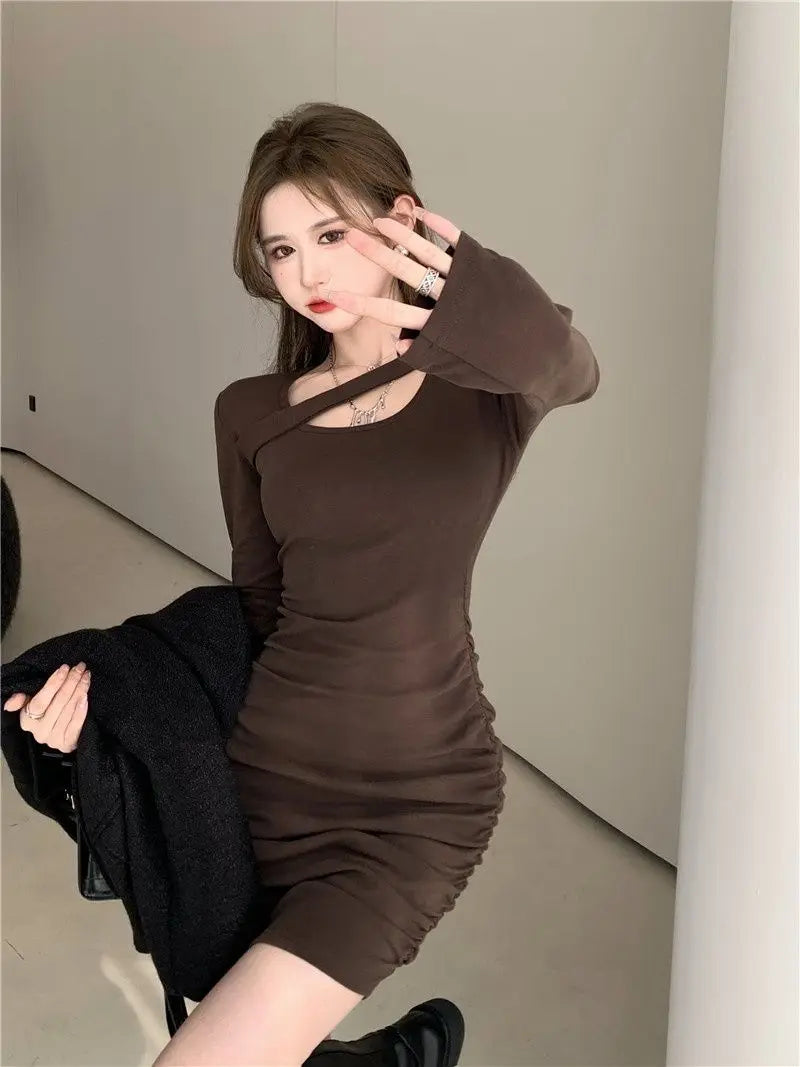 Chic Off-Shoulder A-Line Pleated Dress for Women - Image 21
